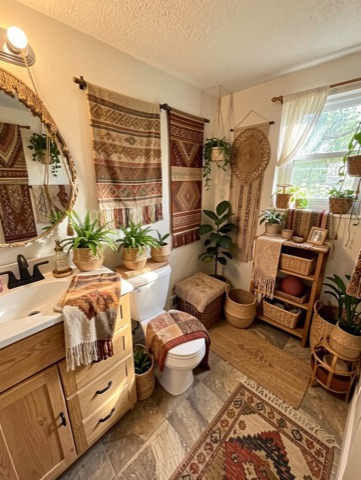 Bathroom (basement) — Bohemian
