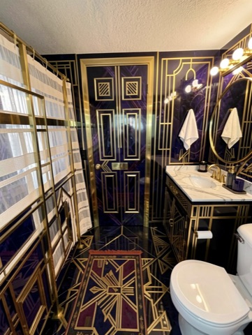 Bathroom (round mirror) — Art Deco