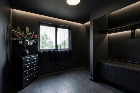 Bedroom — Sleek Dark Modern