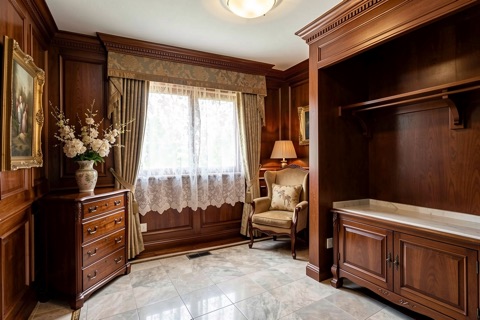 Bedroom — Traditional Elegant