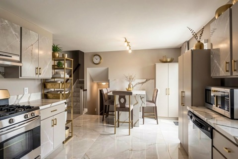 Dining area — Contemporary Luxe