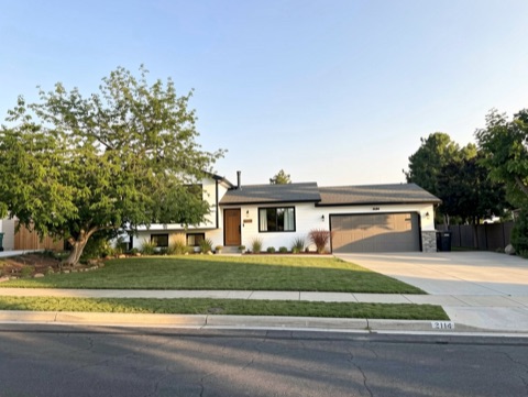 Front / street view — Modern Farmhouse