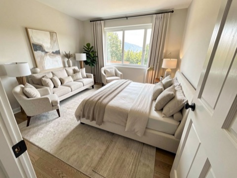 Green bedroom (view) — Transitional