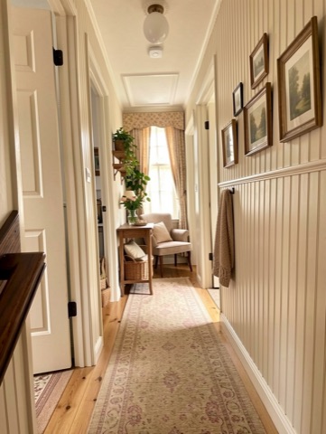 Hallway — Cozy Cottage