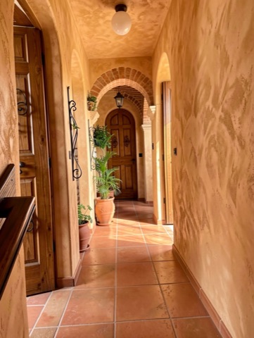 Hallway — Mediterranean