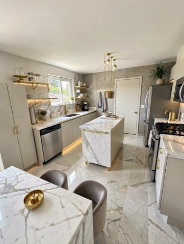 Kitchen (staged) — Contemporary Luxe