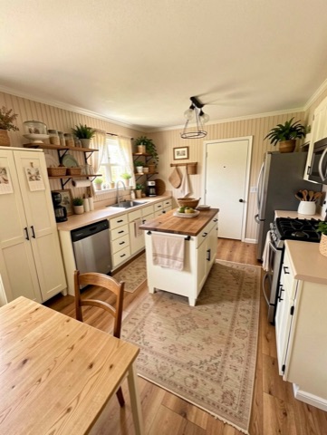 Kitchen (staged) — Cozy Cottage