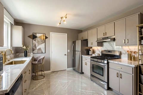 Kitchen — Contemporary Luxe