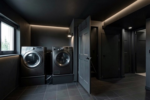 Laundry room — Sleek Dark Modern
