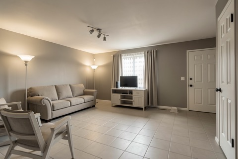 Living room — Modern Greige