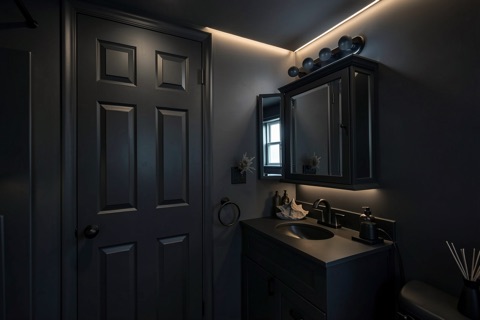 Powder bath — Sleek Dark Modern